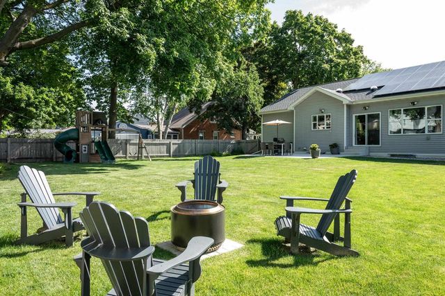 524 N Sherman Avenue, Madison, WI 53704