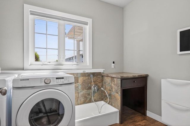 524 N Sherman Avenue, Madison, WI 53704