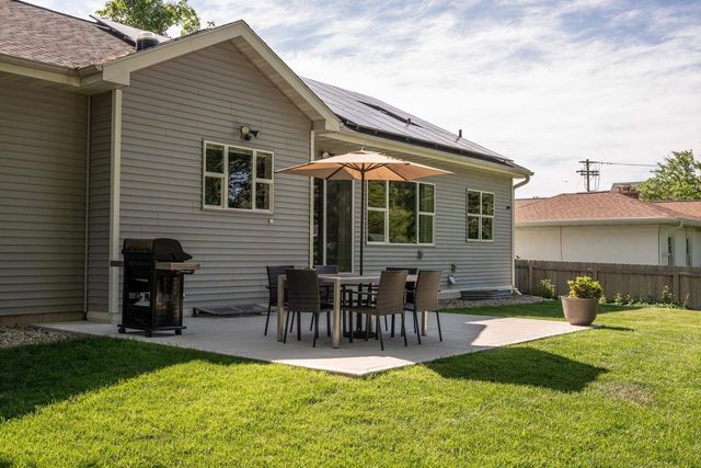 524 N Sherman Avenue, Madison, WI 53704