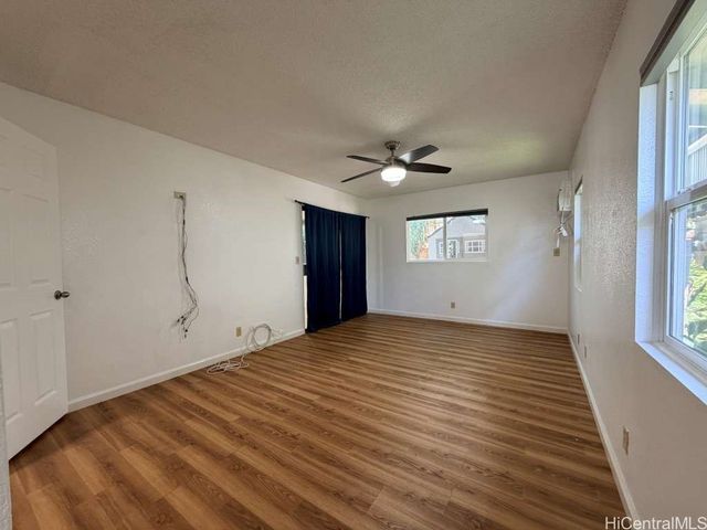 94-434 Opeha Street, Waipahu, HI 96797