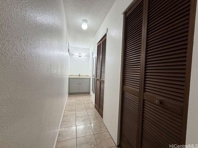 94-434 Opeha Street, Waipahu, HI 96797