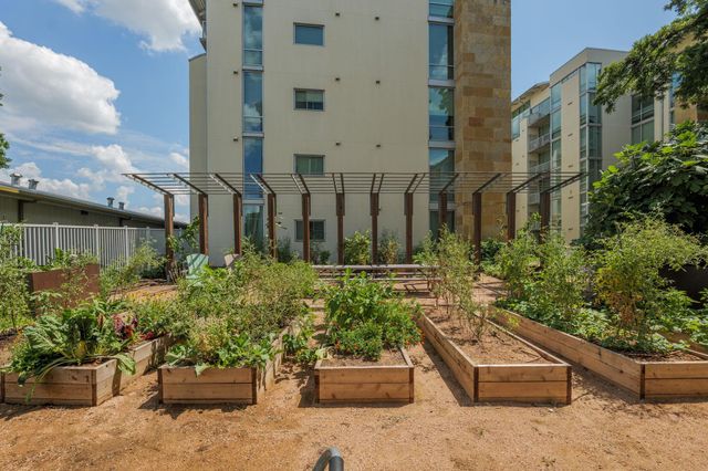 1600 Barton Springs RD 5508, Austin, TX 78704