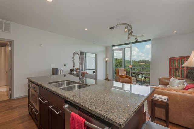 1600 Barton Springs RD 5508, Austin, TX 78704