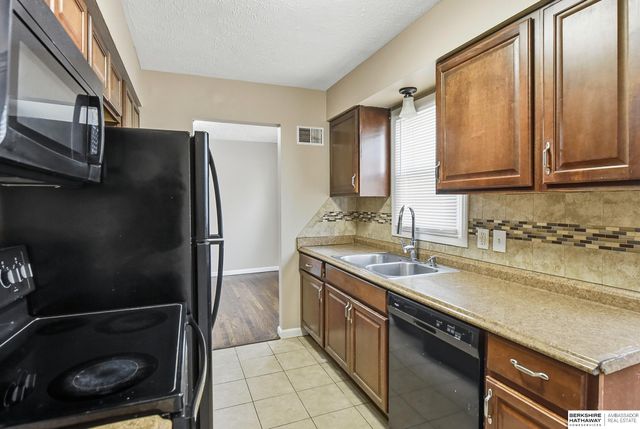 3442 Martin Avenue, Omaha, NE 68112