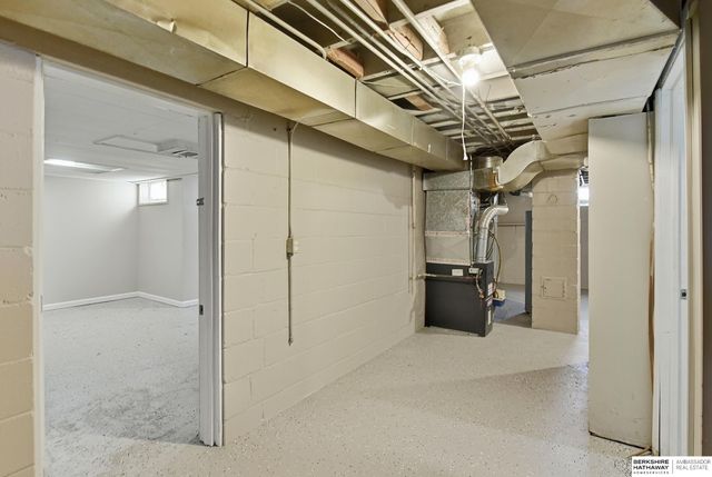 3442 Martin Avenue, Omaha, NE 68112