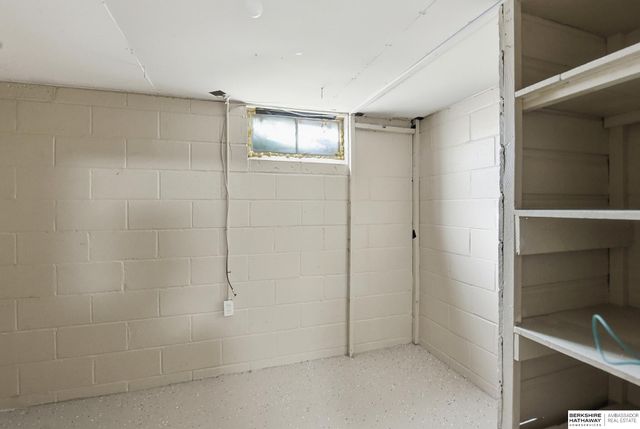 3442 Martin Avenue, Omaha, NE 68112