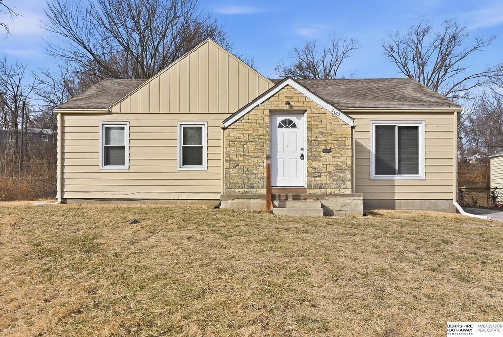 3442 Martin Avenue, Omaha, NE 68112