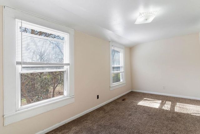 104 Drugstore St, Buffalo, SC 29321