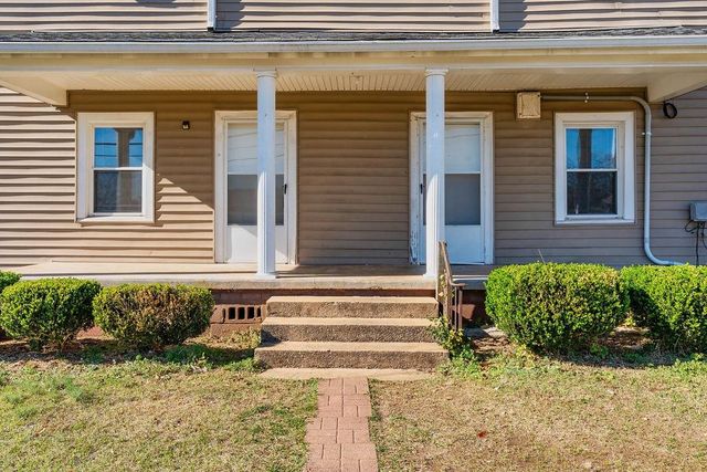 104 Drugstore St, Buffalo, SC 29321