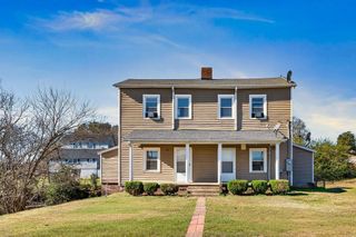 104 Drugstore St, Buffalo, SC 29321