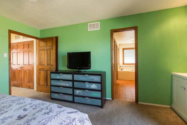 1333 Camino Cerrito SE, Albuquerque, NM 87123