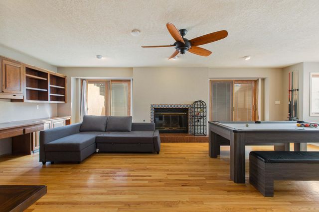 1333 Camino Cerrito SE, Albuquerque, NM 87123