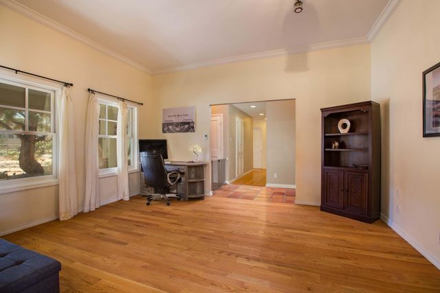 1333 Camino Cerrito SE, Albuquerque, NM 87123