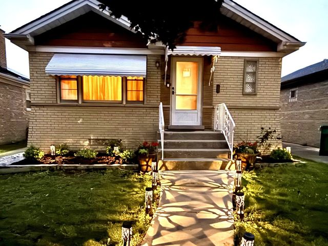 4324 S Wisconsin Avenue, Stickney, IL 60402