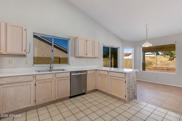 6224 E GRANDVIEW Street, Mesa, AZ 85205