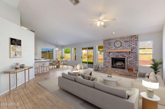 6224 E GRANDVIEW Street, Mesa, AZ 85205