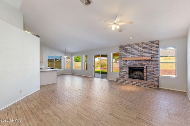 6224 E GRANDVIEW Street, Mesa, AZ 85205