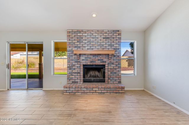 6224 E GRANDVIEW Street, Mesa, AZ 85205