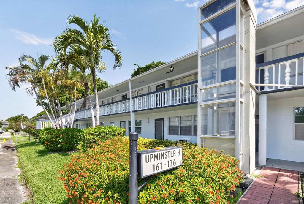176 Upminster H 176, Deerfield Beach, FL 33442