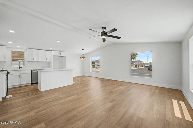 11275 N 99TH Avenue 97, Peoria, AZ 85345