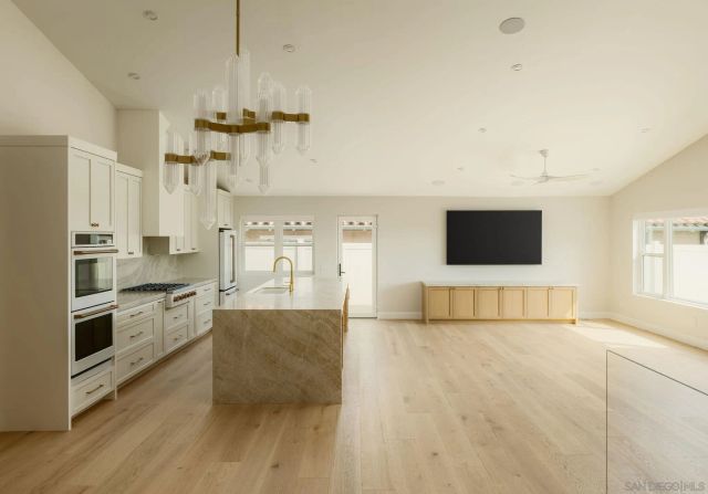 5503 Linda Rosa, La Jolla, CA 92037