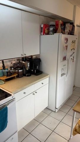 18830 NW 57th Ave 103, Hialeah, FL 33015