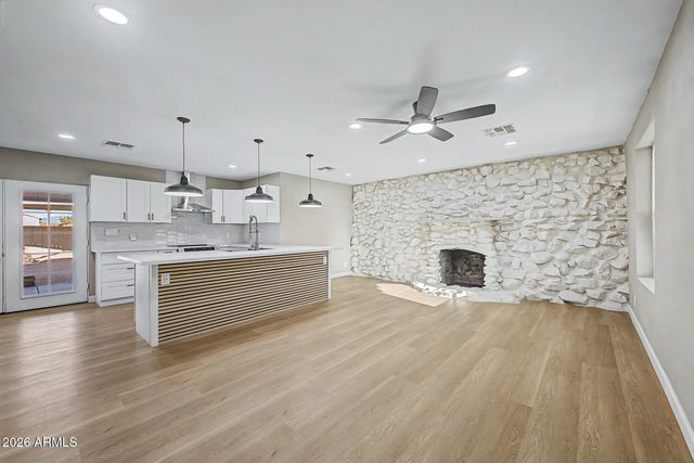 501 N 98TH Street, Mesa, AZ 85207