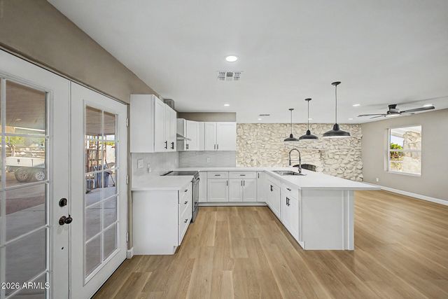 501 N 98TH Street, Mesa, AZ 85207