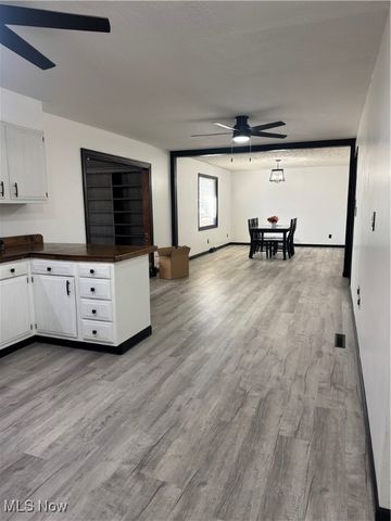 3149 Broadvue Circle, Zanesville, OH 43701