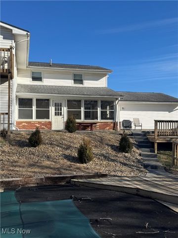 3149 Broadvue Circle, Zanesville, OH 43701