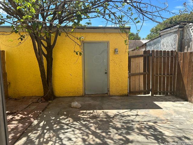 7138 BRECON, San Antonio, TX 78239