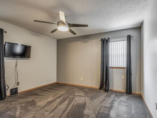 6309 S Robinson Road, Oklahoma City, OK 73139