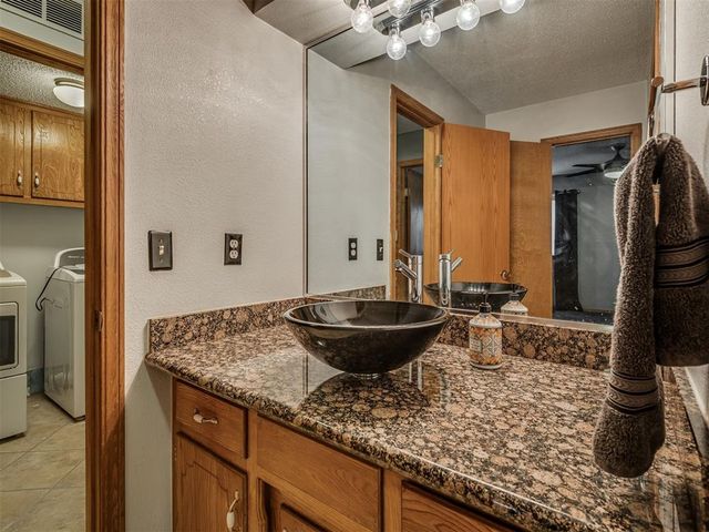 6309 S Robinson Road, Oklahoma City, OK 73139