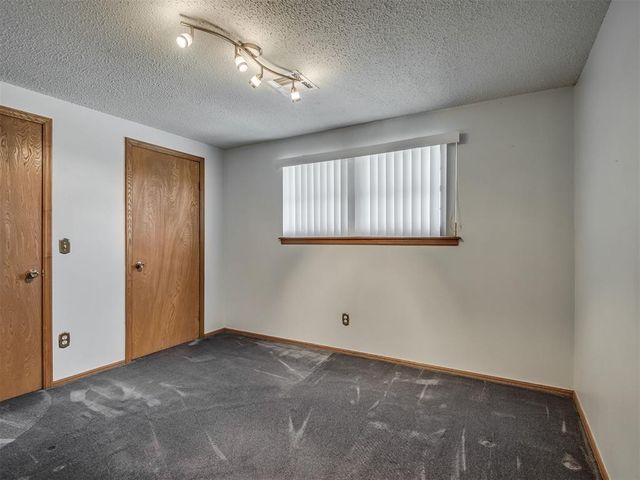 6309 S Robinson Road, Oklahoma City, OK 73139