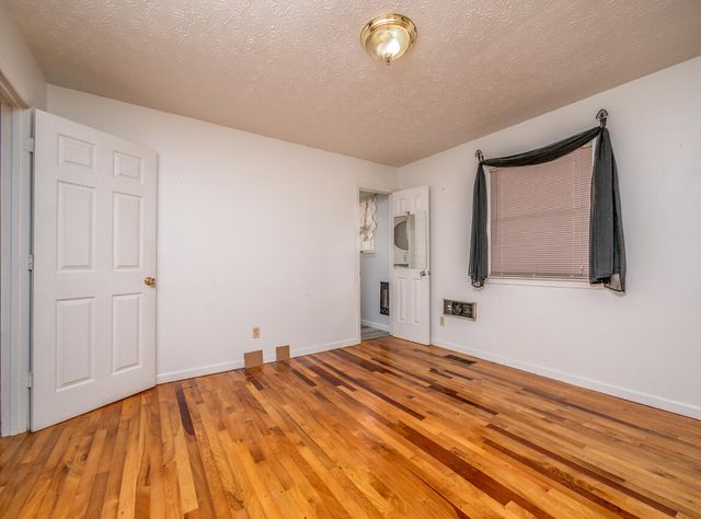 2860 Johnson Fork, Salyersville, KY 41465