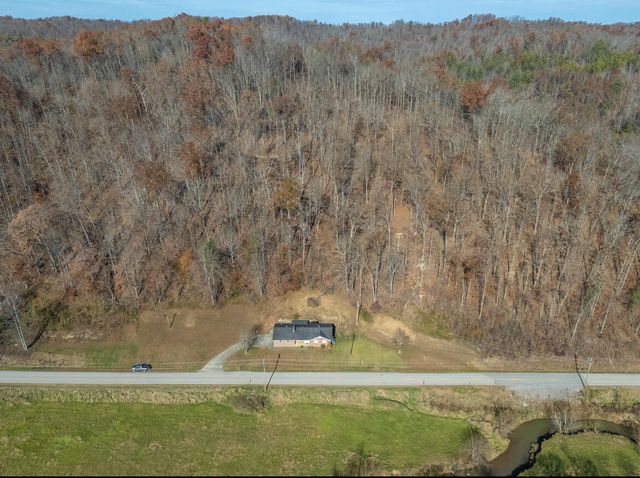 2860 Johnson Fork, Salyersville, KY 41465