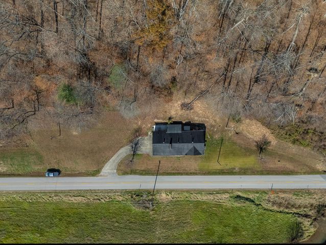 2860 Johnson Fork, Salyersville, KY 41465