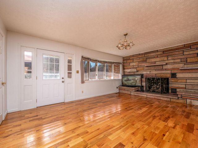 2860 Johnson Fork, Salyersville, KY 41465