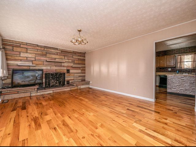 2860 Johnson Fork, Salyersville, KY 41465