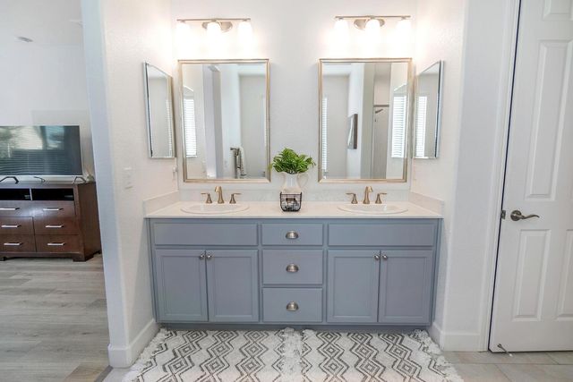 4504 Stone Ranch Dr, Folsom, CA 95630