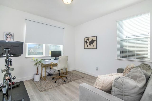 4504 Stone Ranch Dr, Folsom, CA 95630