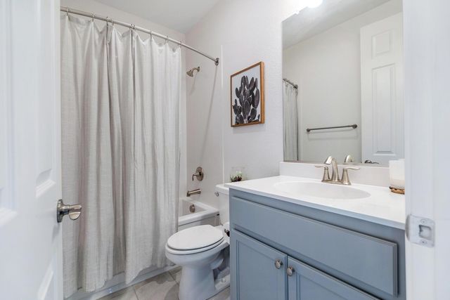 4504 Stone Ranch Dr, Folsom, CA 95630