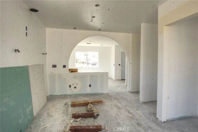 6577 Morongo Road, 29 Palms, CA 92277