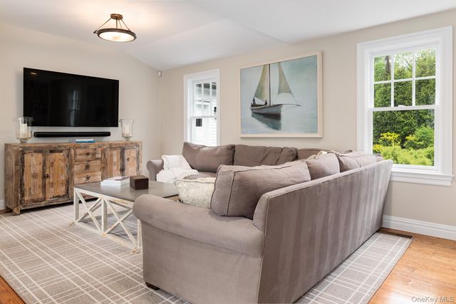 790 King Street, Chappaqua, NY 10514