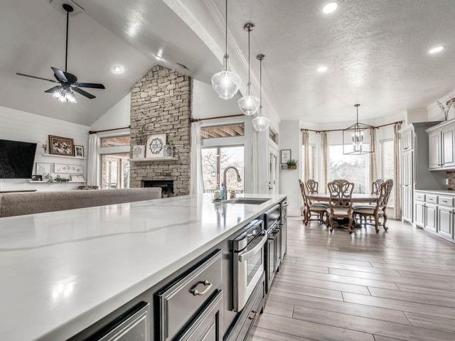 8845 Palermo Drive, Edmond, OK 73034