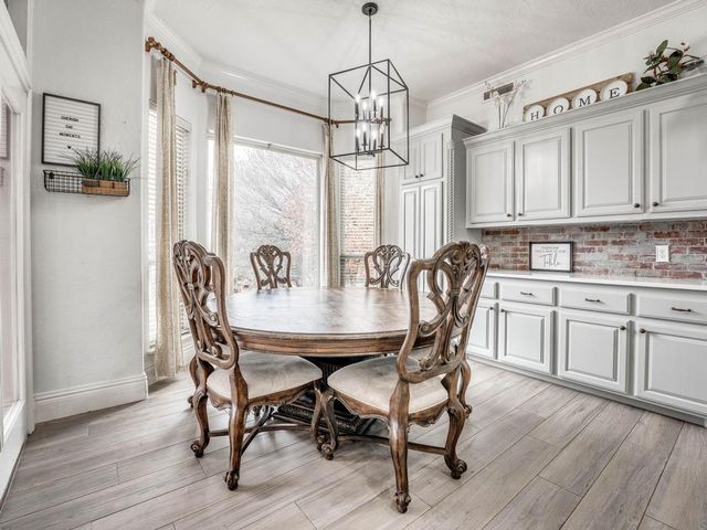 8845 Palermo Drive, Edmond, OK 73034