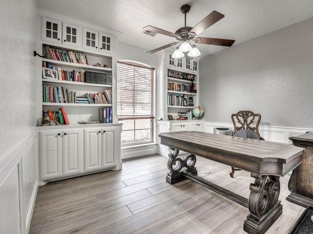 8845 Palermo Drive, Edmond, OK 73034