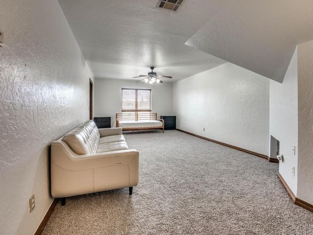 8845 Palermo Drive, Edmond, OK 73034