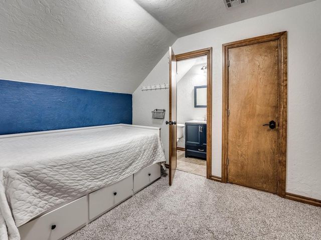 8845 Palermo Drive, Edmond, OK 73034