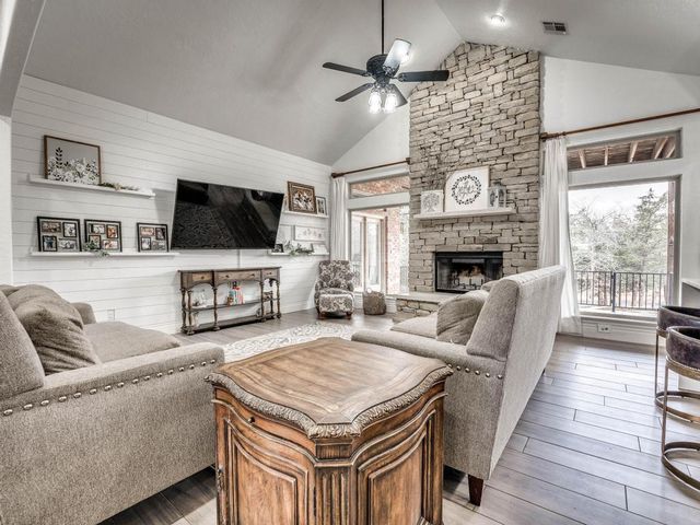 8845 Palermo Drive, Edmond, OK 73034
